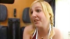 Kurvikas norjalainen blondi vittuilee junassa Thumb